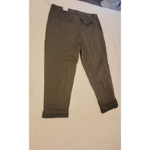 Westport Womens Boyfriend Pants NWT 16W Midrise Green Embroidered Signature Fit - Picture 8 of 8